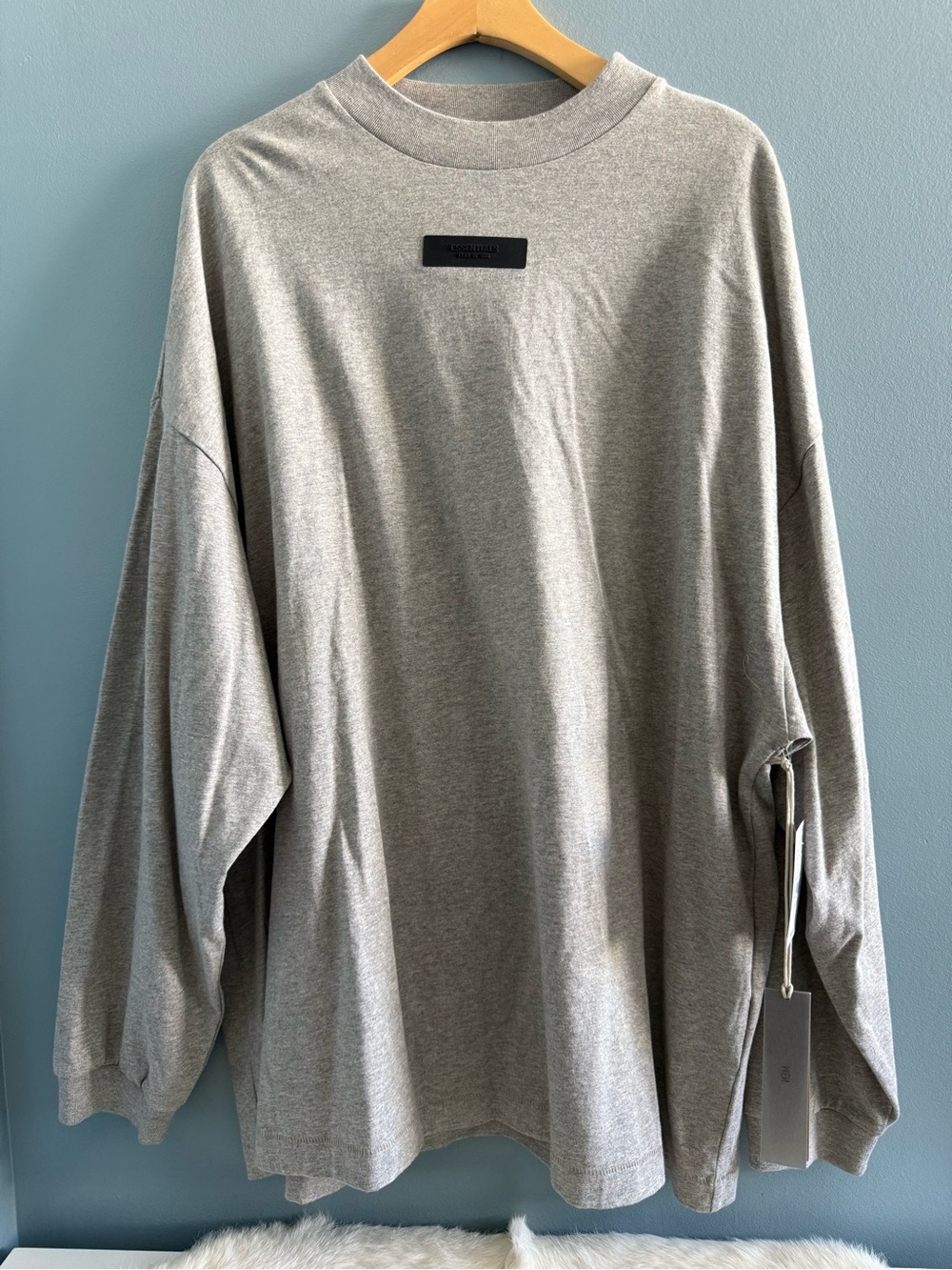 Fear of God Essentials Men’s Dark Heather Long Sleeve Oversized Tee